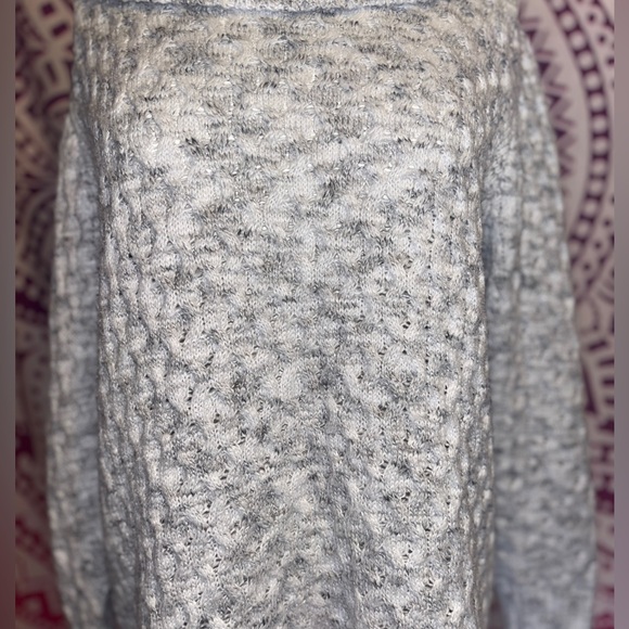 Liz Claiborne Turtleneck Gray Knit Sweater Women’s Size Medium - Picture 2 of 8